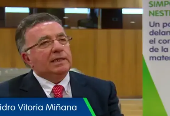 Entrevista al Dr. Isidro Vitoria Miñana en el 65 Congreso de la Asociación Española de Pediatría (videos)